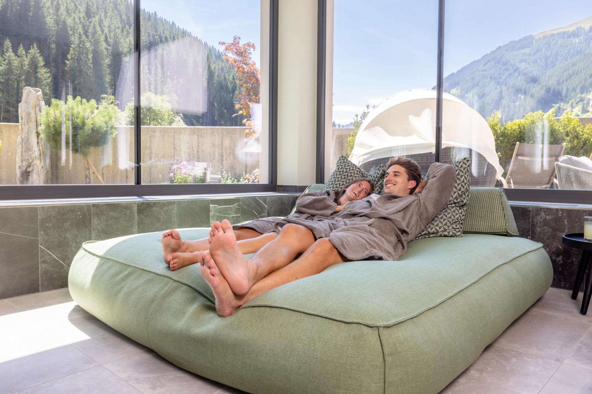 Natur- & Wanderhotel Tuxertal Bagian luar foto