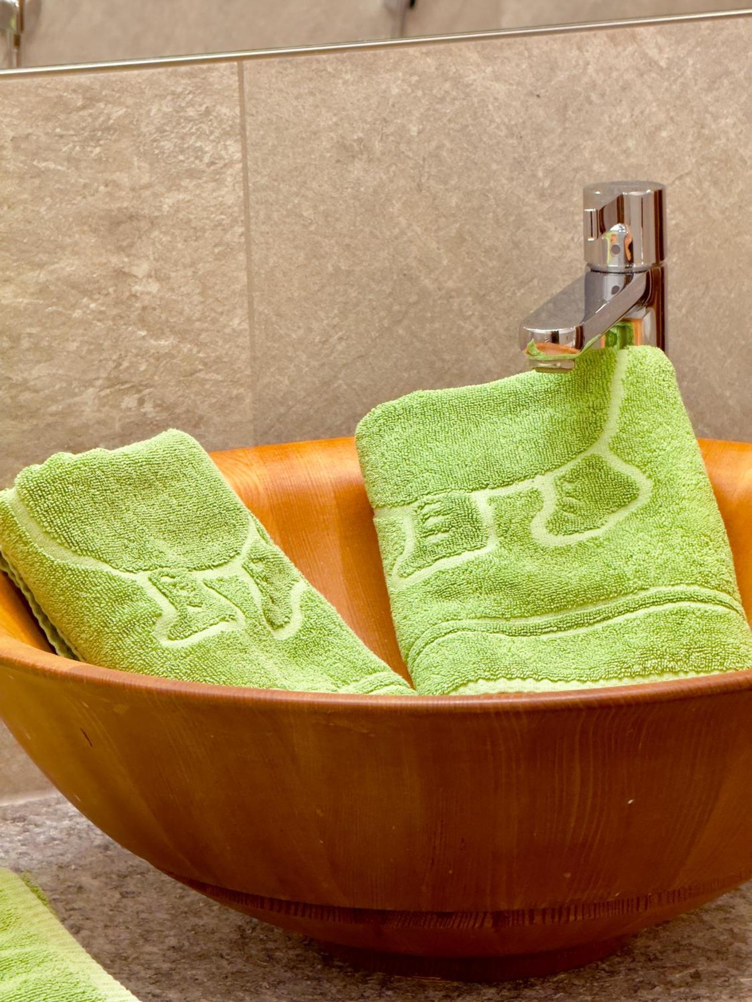 Natur- & Wanderhotel Tuxertal Bagian luar foto