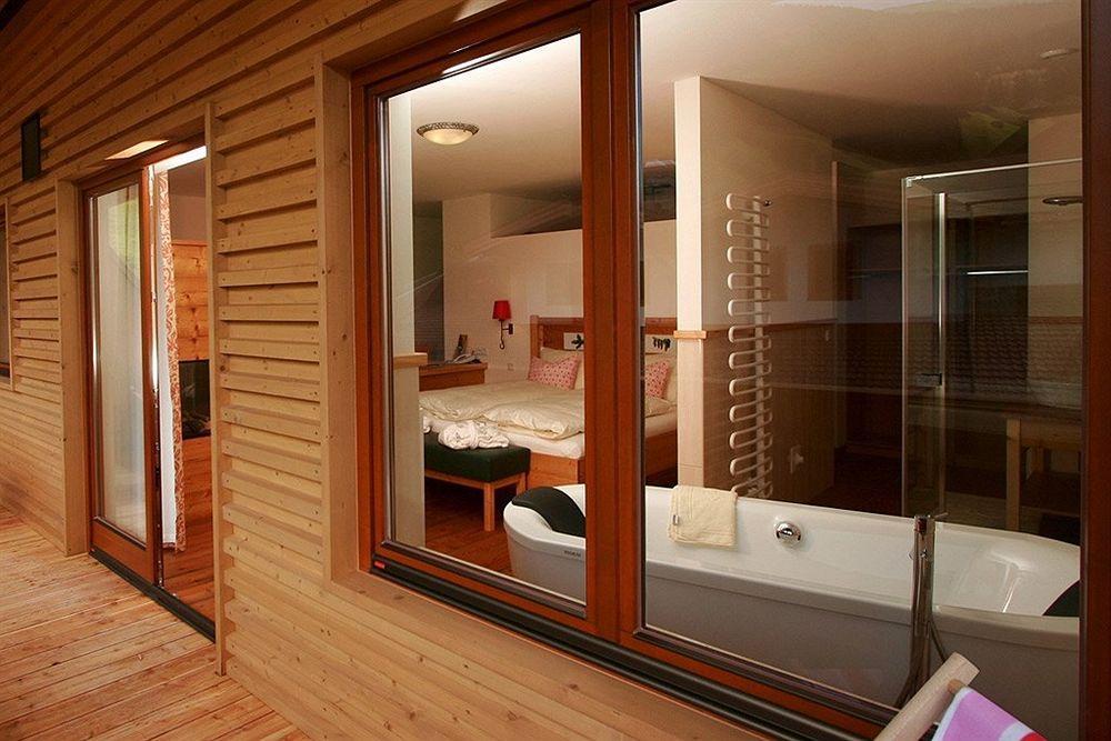 Natur- & Wanderhotel Tuxertal Bagian luar foto