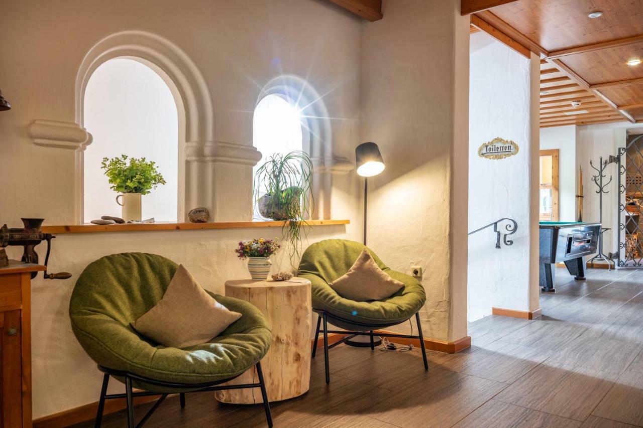 Natur- & Wanderhotel Tuxertal Bagian luar foto